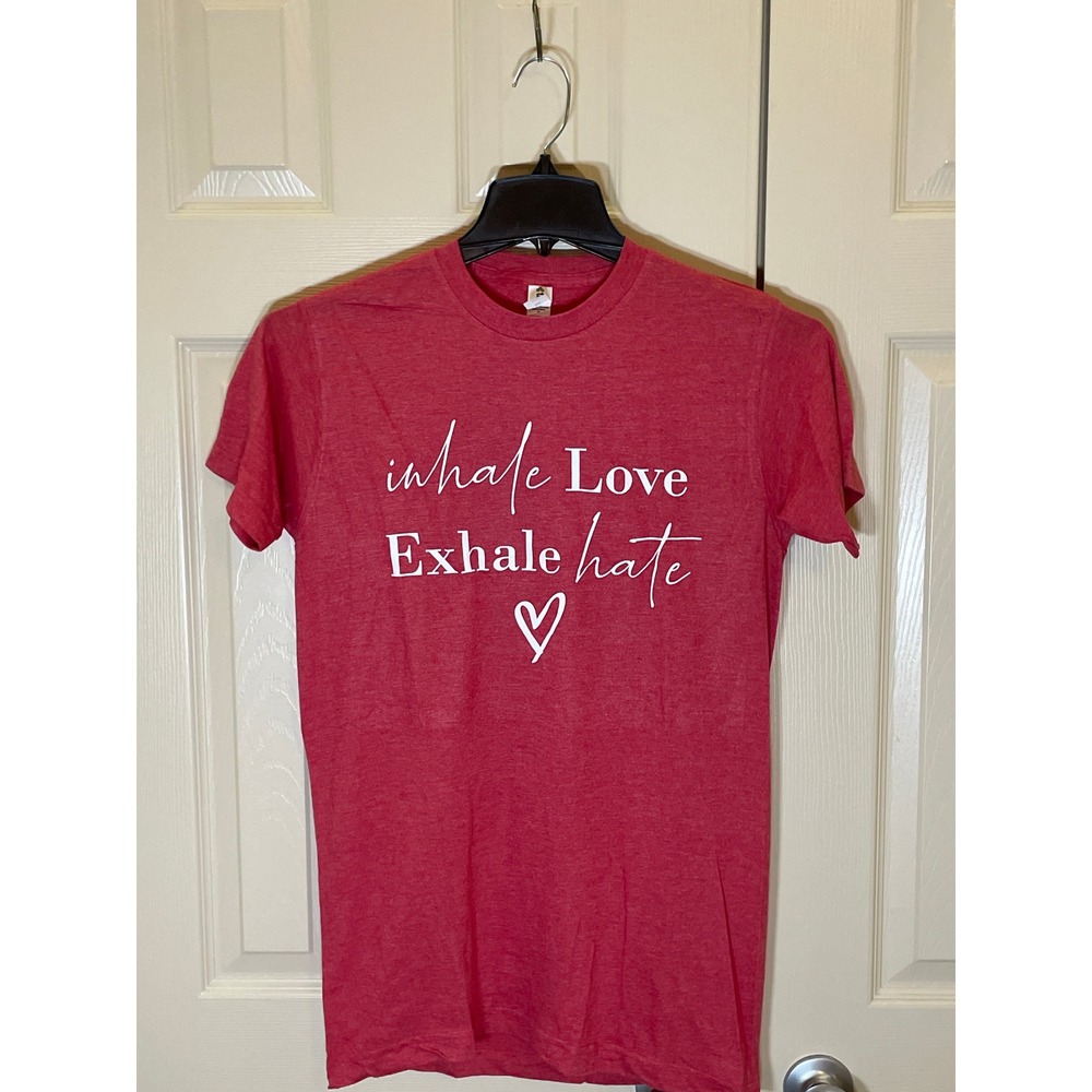 Tultex Graphic Tee Women Small Red Like New Inhale Love Exhale Hate Heart Shirt